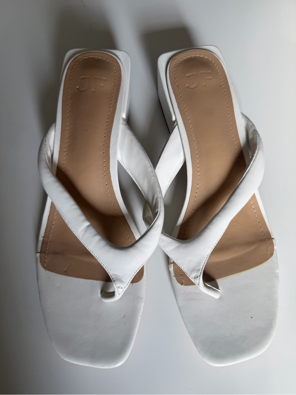 JustFab Aya White Square-Toe Thong Mules - Picture 2 of 7